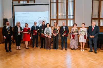 Nitrianska župa udelila zdravotníkom Nemocnice AGEL Zlaté Moravce ďakovné listy
